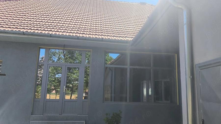Casă cu 6 camere cu Teren 1892 Mp în Central