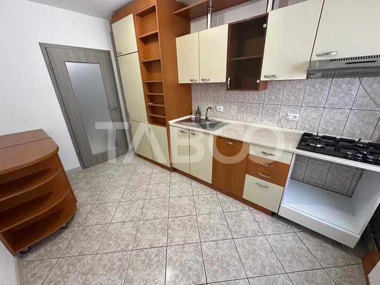 Apartament cu 3 camere decomandat, mobilat în Mănăștur