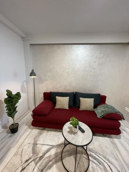 Apartament cu 2 camere nedecomandat în Confecții