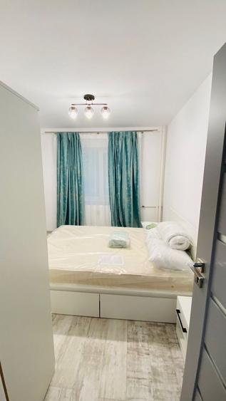 Apartament cu 3 camere decomandat, mobilat în Progresul