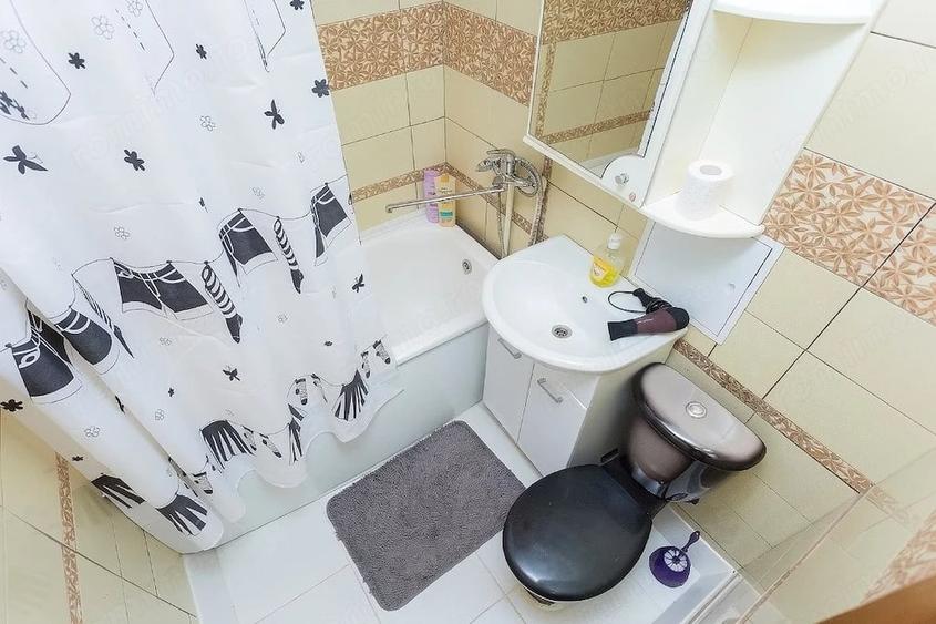 Garsonieră decomandată în Soarelui