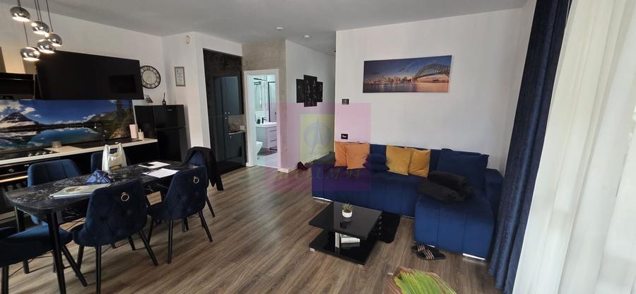 Apartament cu 2 camere decomandat în Sud