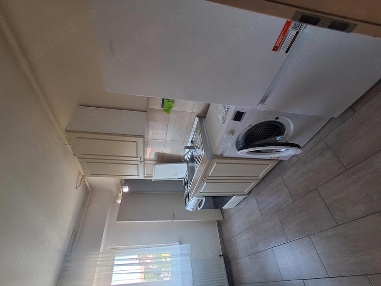 Apartament cu 3 camere decomandat în Lugojului