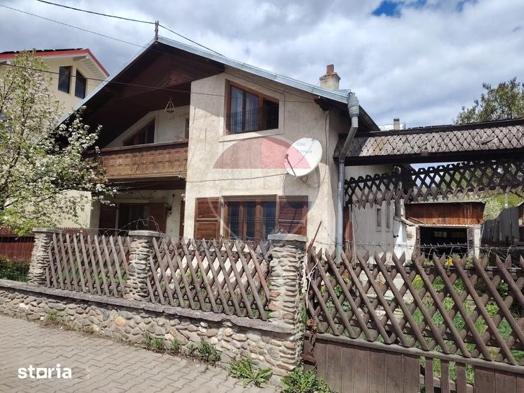 Casă cu 3 camere cu Teren 556 Mp în Central
