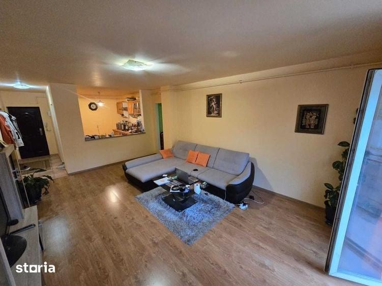 Apartament cu 2 camere decomandat în Ștrand
