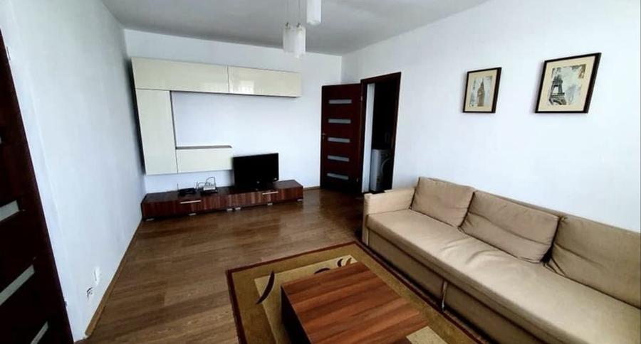 Apartament cu 2 camere semidecomandat în Grivița