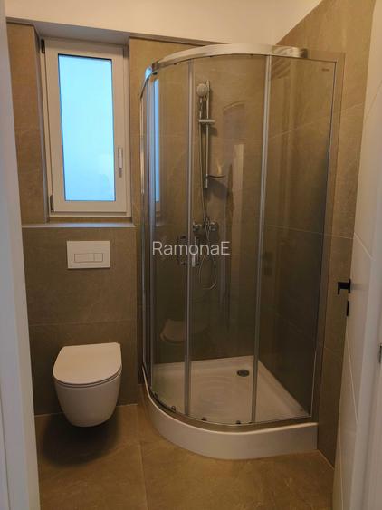 Inchiriez apartament cu 2 camere Nemobilat, Complex Visoianu