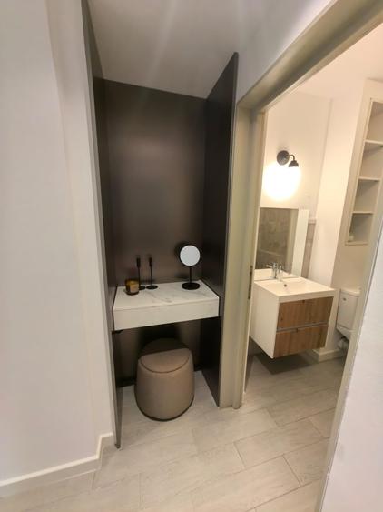 Apartament cu 2 camere decomandat în Kiseleff