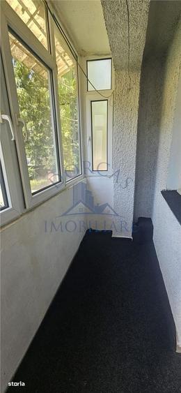Garsonieră decomandată în Rovine