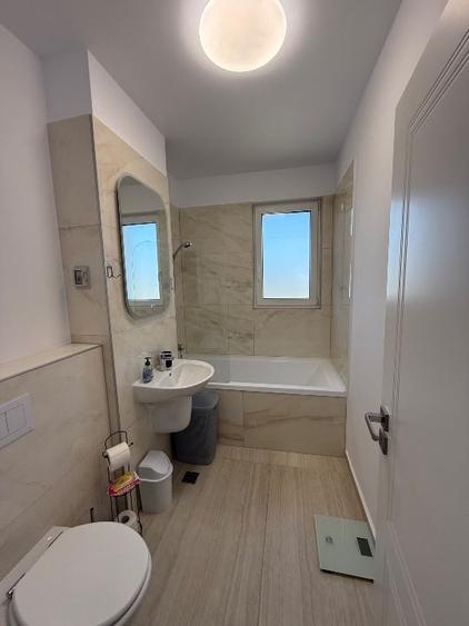 Apartament cu 2 camere decomandat, mobilat în Aradului
