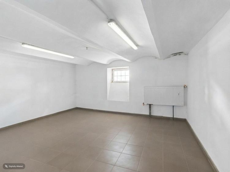 Casă 3 camere, garaj+Spațiu Comercial în Freidorf - 32