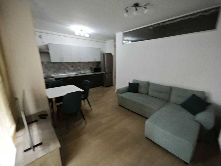 Apartament cu 3 camere în Bună Ziua