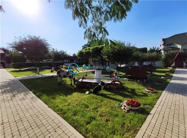 Casă individuală cu 5 camere cu Teren 4800 Mp în Bucov