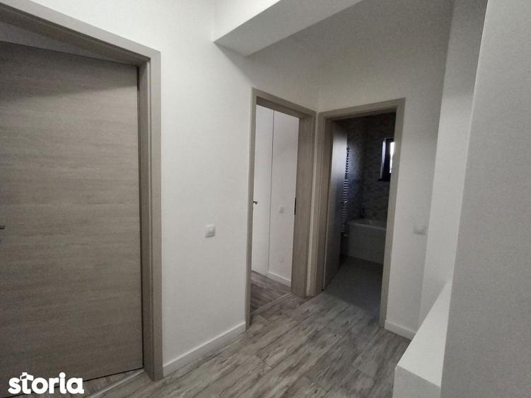 Apartament cu 3 camere, mobilat în Central