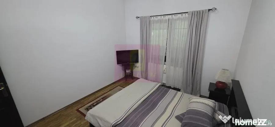 Casă cu 5 camere cu Teren 500 Mp în Central