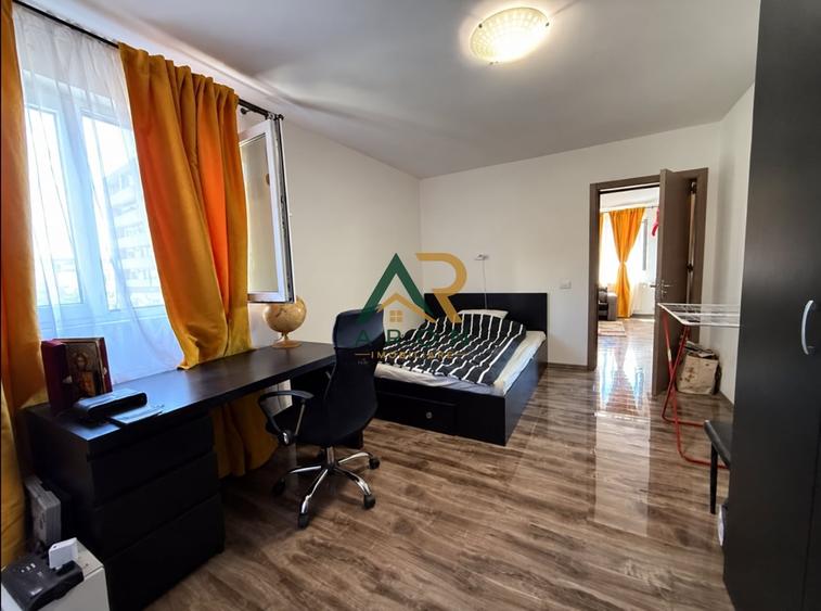 Apartament cu 2 camere semidecomandat, mobilat în Brâncoveanu