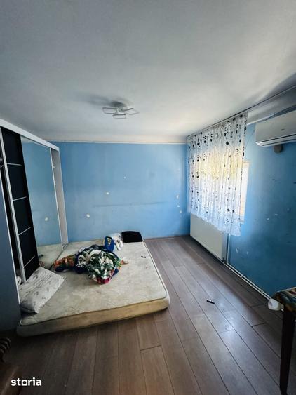 Casă cu Teren 312 Mp în Ion Creangă