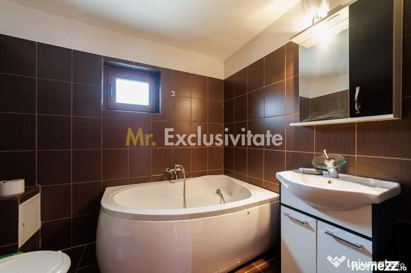 Casă cu 5 camere cu Teren 600 Mp în Priboieni