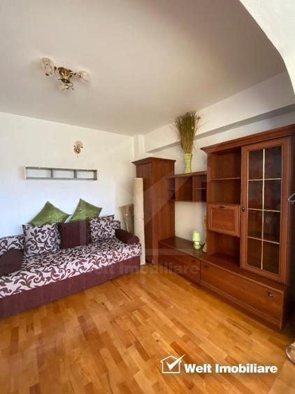 Apartament cu 3 camere decomandat, mobilat în Central