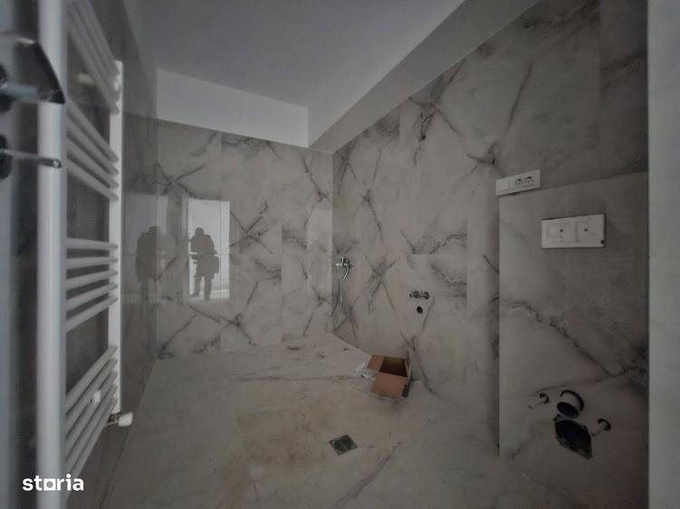 Apartament cu 2 camere decomandat în Galata
