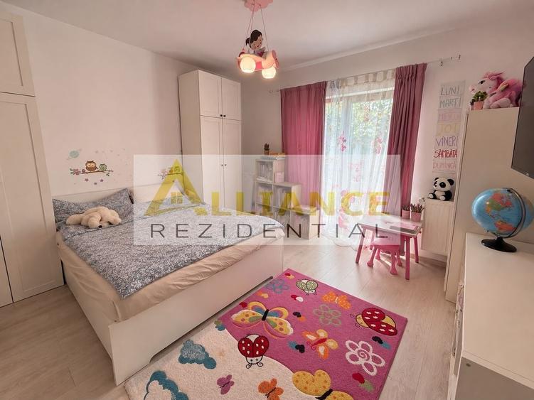 Casă individuală cu 4 camere cu Teren 370 Mp în Berceni