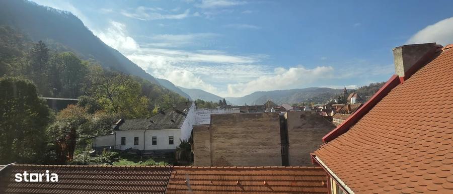 Apartament cu 3 camere în Centrul Istoric