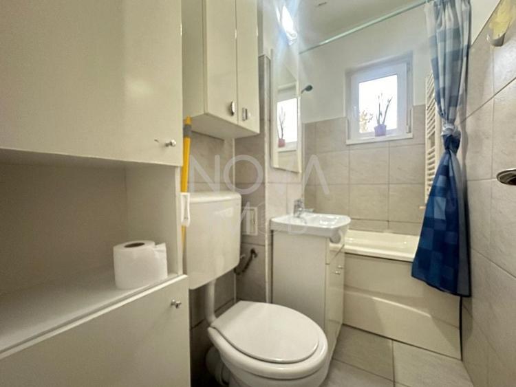 Apartament cu 2 camere nedecomandat, mobilat în Hipodrom 1