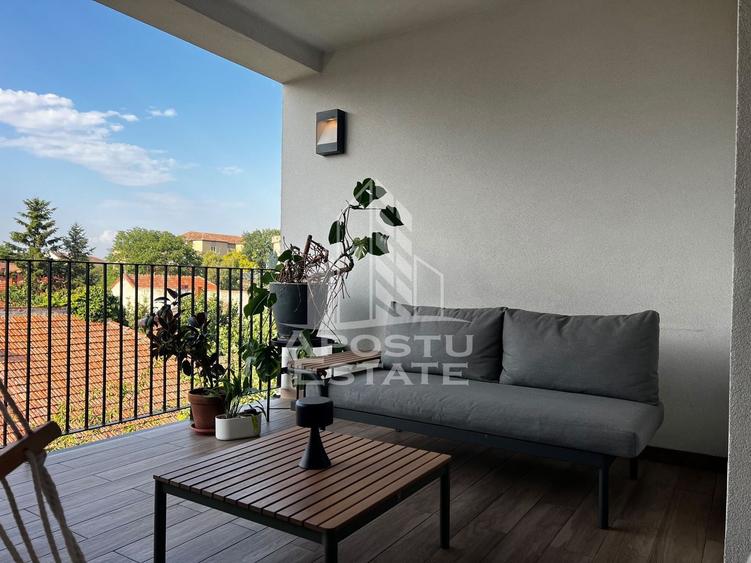 Apartament cu 2 camere semidecomandat în Șagului