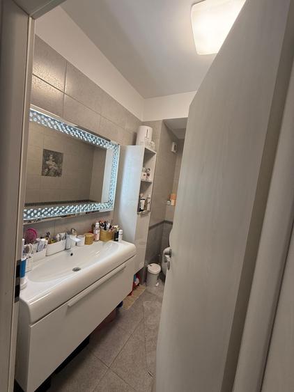 Apartament cu 3 camere decomandat, mobilat în Chiajna