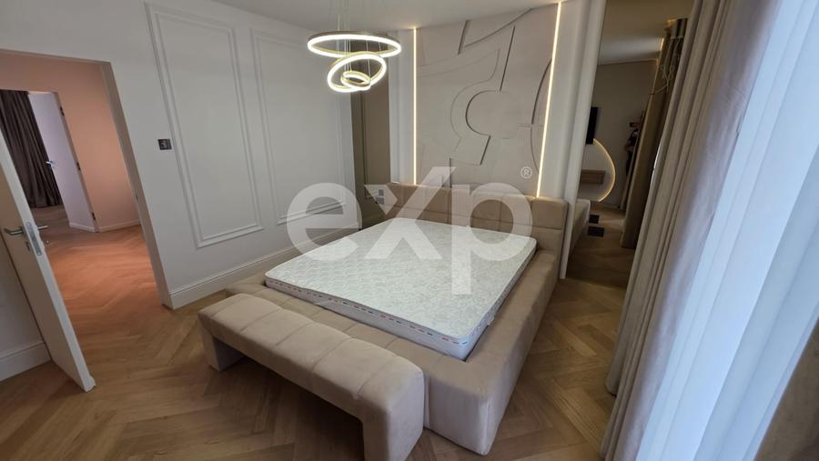 Casă individuală cu 5 camere cu Piscina în Voluntari