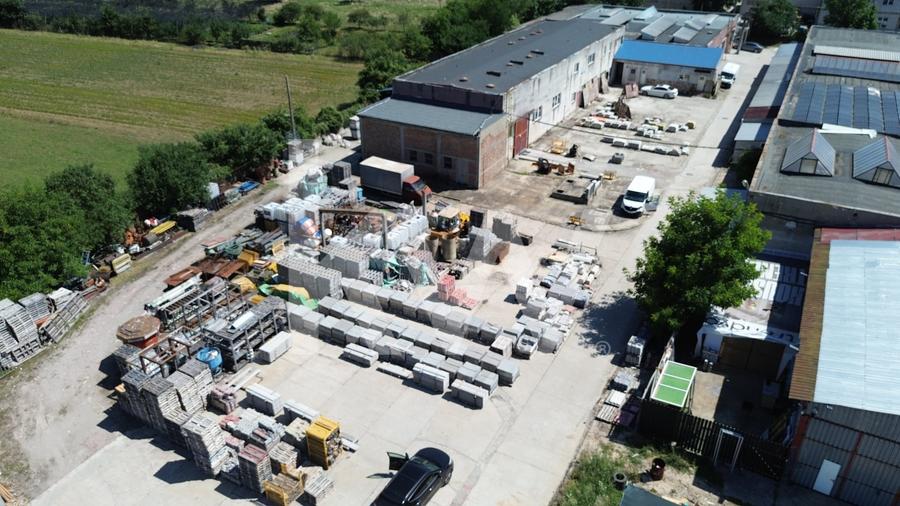 Spațiu industrial, de 700 mp, în Uzina 2