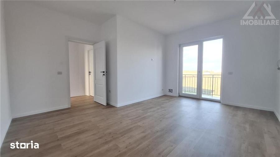 Casă cu 4 camere cu Teren 400 Mp în Rediu