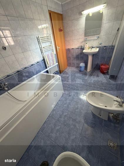 Casă cu 4 camere cu Canalizare în Florești