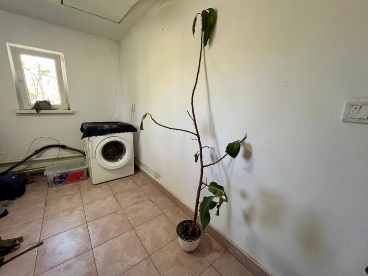 Casă cu 3 camere cu Teren 1200 Mp în Bârnova