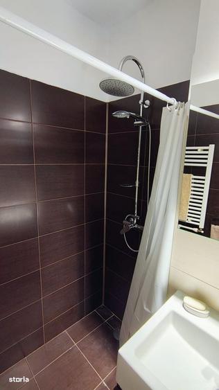 Apartament cu 2 camere în Micro 3