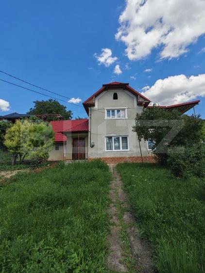 Casă individuală cu 3 camere cu Canalizare în Central