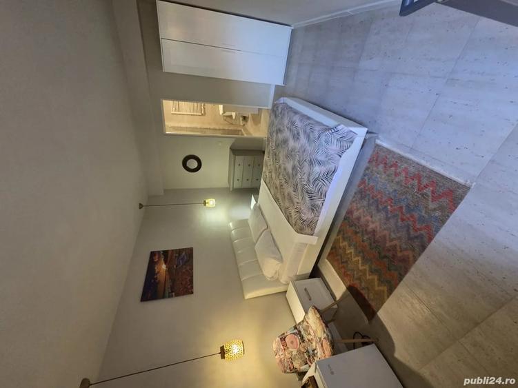 Casă cu 6 camere cu Teren 300 Mp în Nord