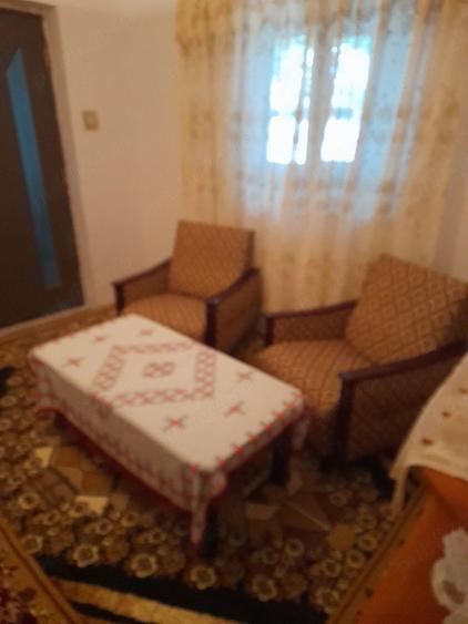 Casă cu Teren 1600 Mp în Cosmești