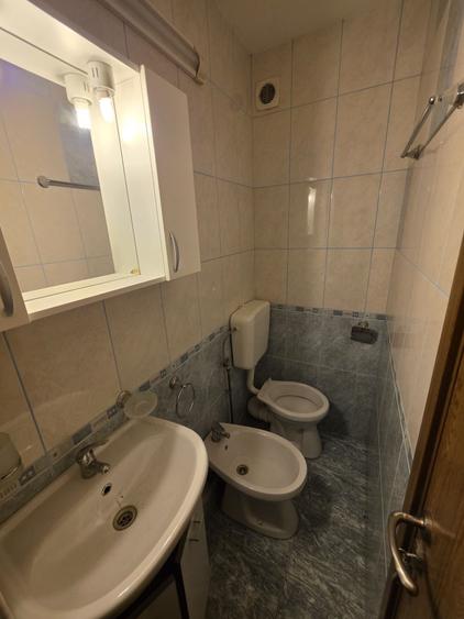 Apartament cu 3 camere decomandat în Rogerius