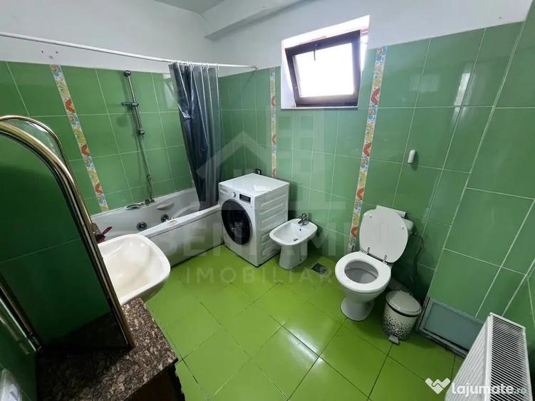 Apartament cu 3 camere semidecomandat în Brestei