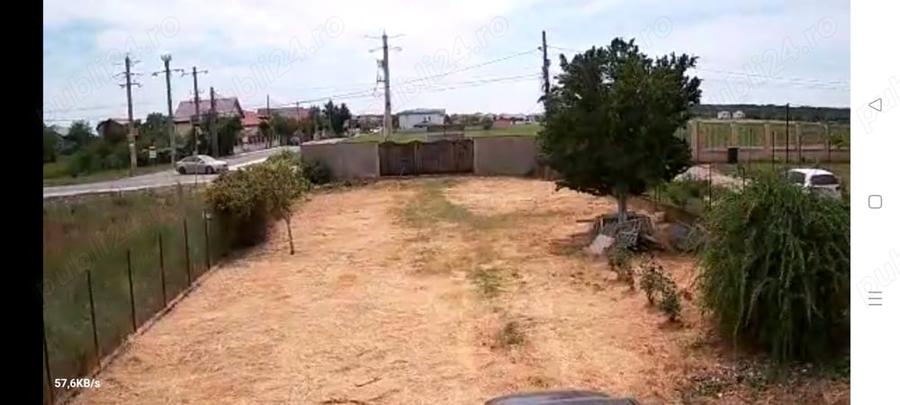 Casă cu 4 camere în Dragomirești-Deal