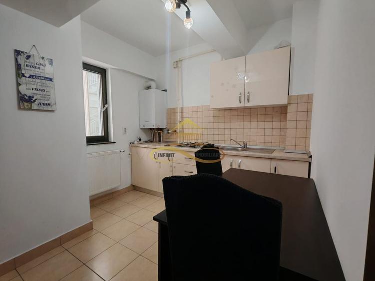 Apartament cu 2 camere decomandate de închiriat - 3