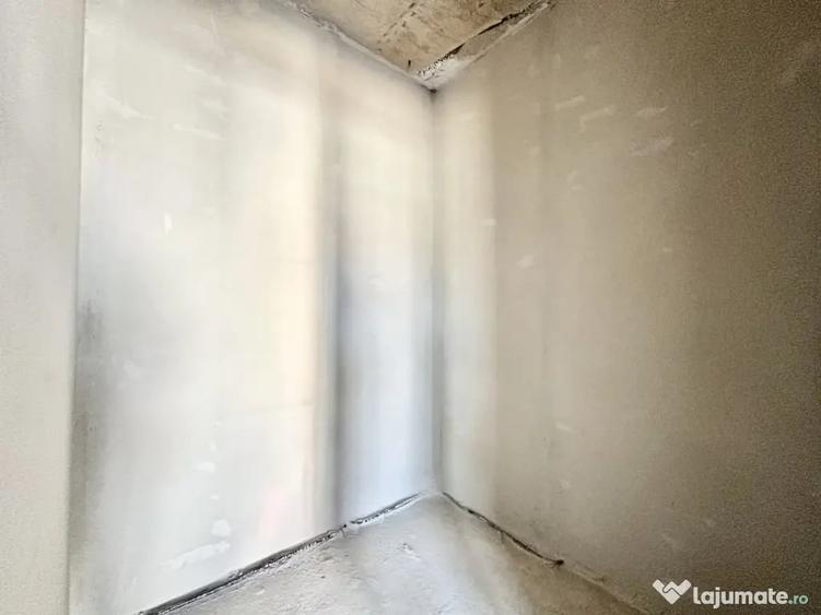 Casă cu 4 camere cu Teren 250 Mp în Moșnița Veche