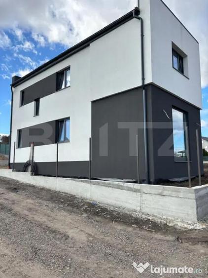 Casa cu 3 camere, 120 mp, loc. Moara - 1