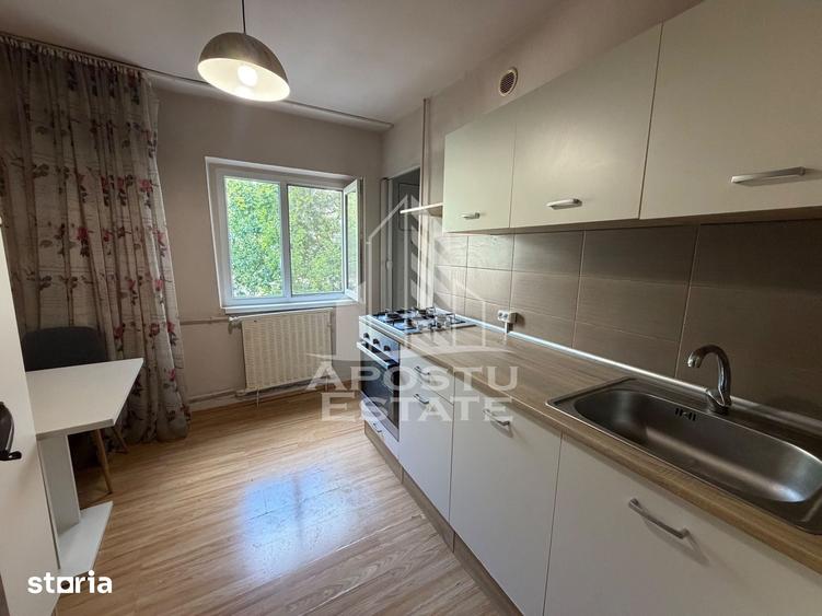 Apartament cu 2 camere în Mehala
