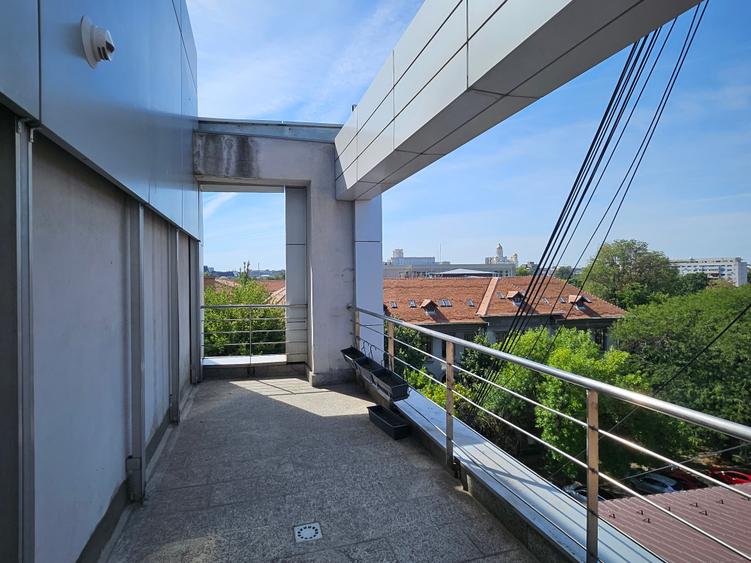 Birou, de 189 mp, în Cișmigiu