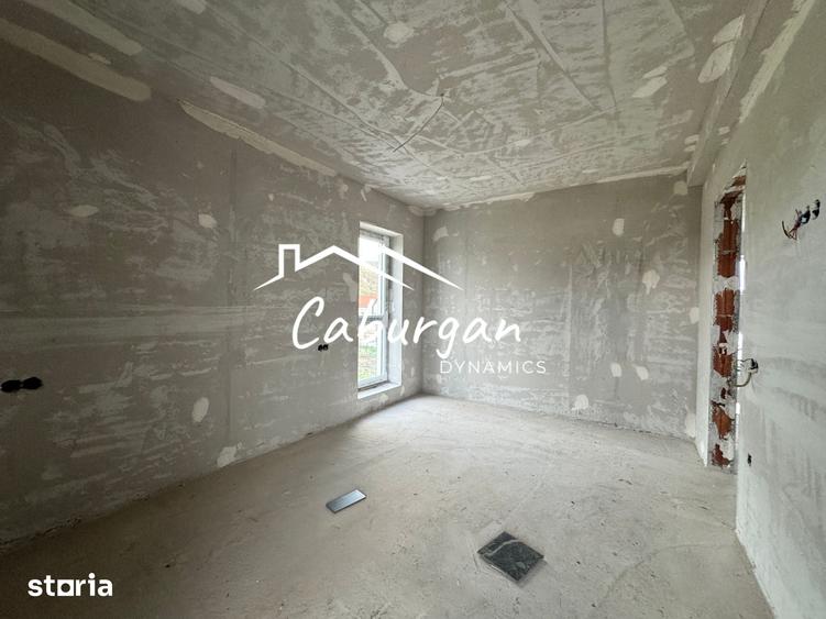 Casă cu 4 camere cu Teren 490 Mp în Șura Mică
