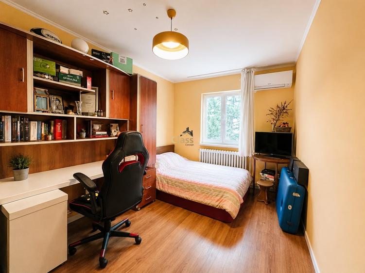 Apartament cu 3 camere semidecomandat, mobilat în Mănăștur