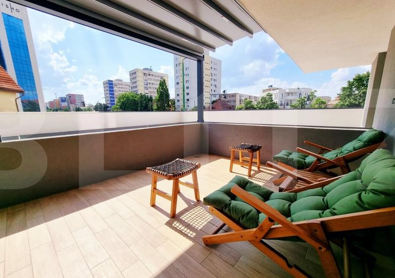 Apartament cu 3 camere semidecomandat, mobilat în Take Ionescu