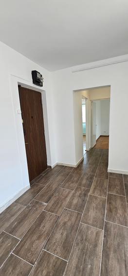 Vanzare 2 camere - Tineretului - 8